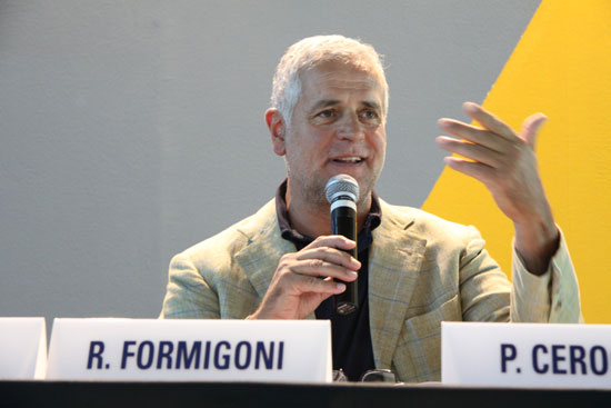 Roberto Formigoni presenta il libro "La P38 e la mela"